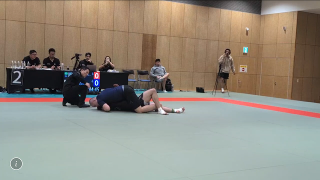 ルイス・アントニオ選手と私の試合3